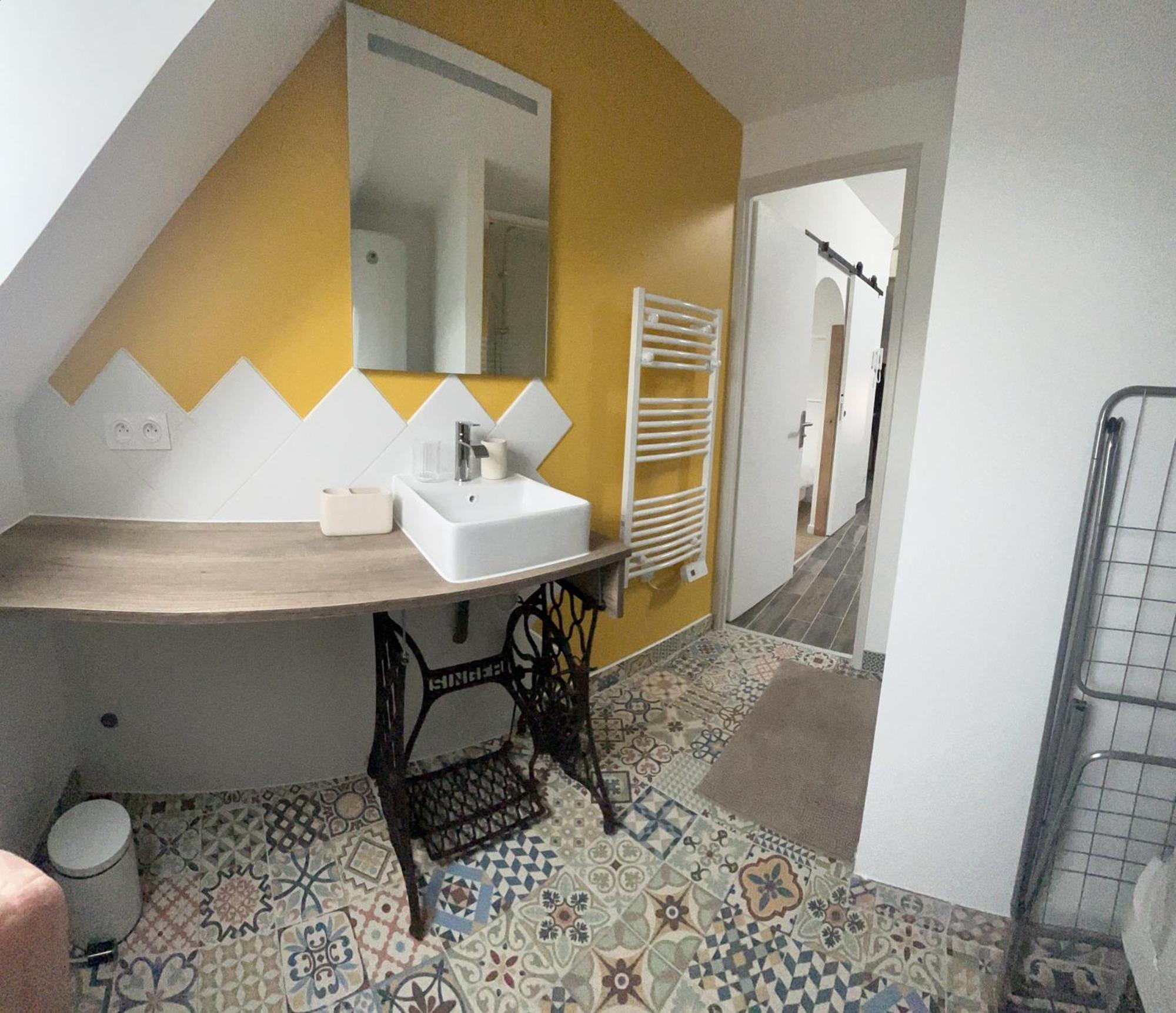 Ferienwohnung Sejour De Charme Au Boheme Amboise Exterior foto